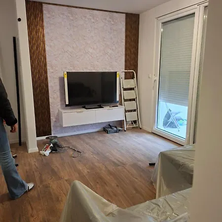 Joy Apartment *